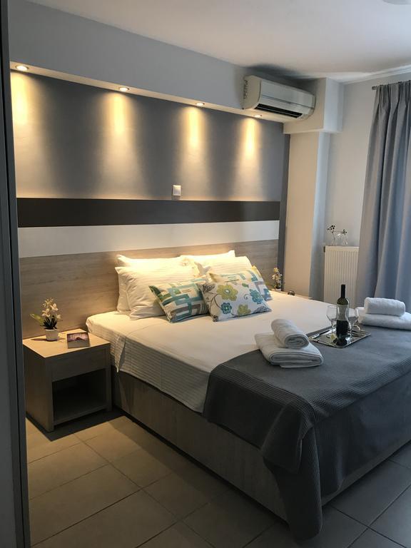 Lion Apartment Port Salonic Exterior foto